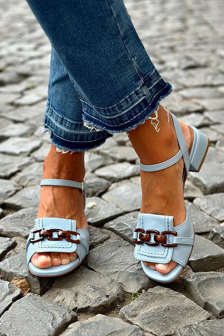 Azzurra | Elegancia Estival Dorada
