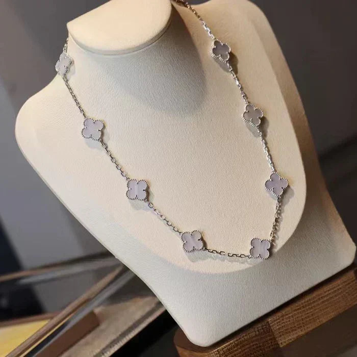 KLEEBLATT | Collar Lila con 10 Motivos