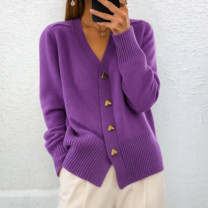 Lydia™ | Suéter elegante con botones en forma de corazón