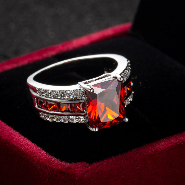 Anillo de Plata con Rubí de Diseño de Banda Dividida
