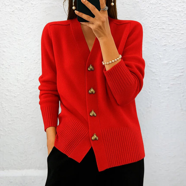 Lydia™ | Suéter elegante con botones en forma de corazón