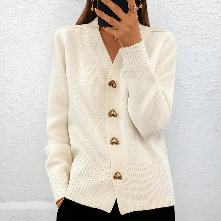 Lydia™ | Suéter elegante con botones en forma de corazón