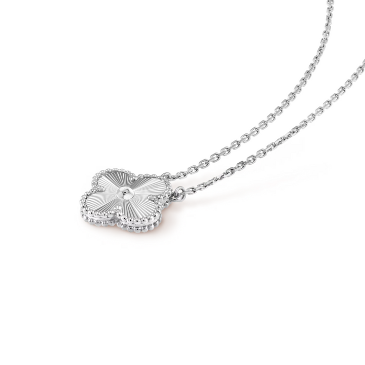 KLEEBLATT | Collar de plata