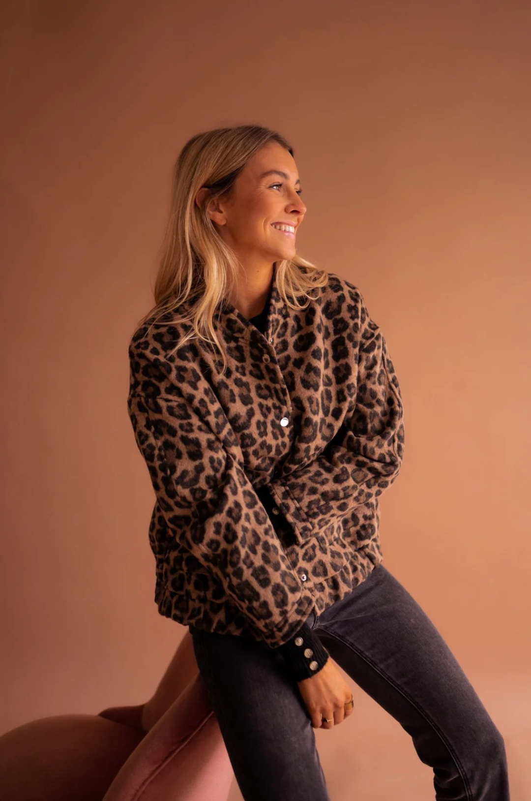 Susanne™ | Chaqueta de moda con estampado de leopardo