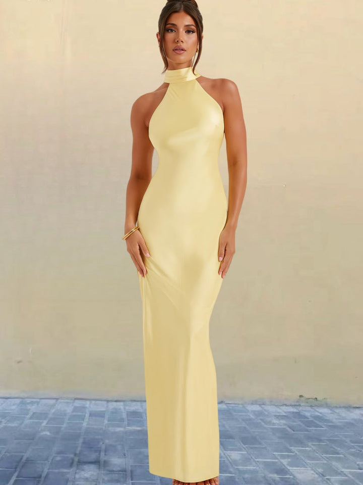 ZEYNEP | Vestido Maxi Satinado Elegante con Corte Halter