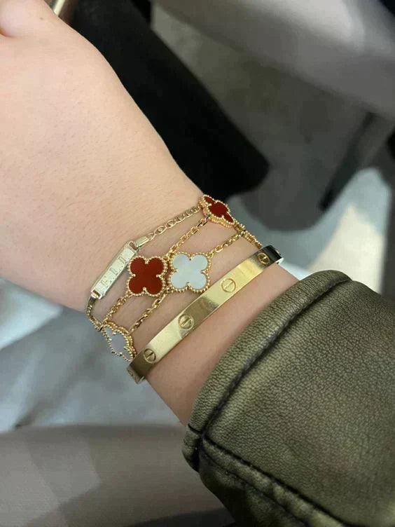 KLEEBLATT | Pulsera Roja