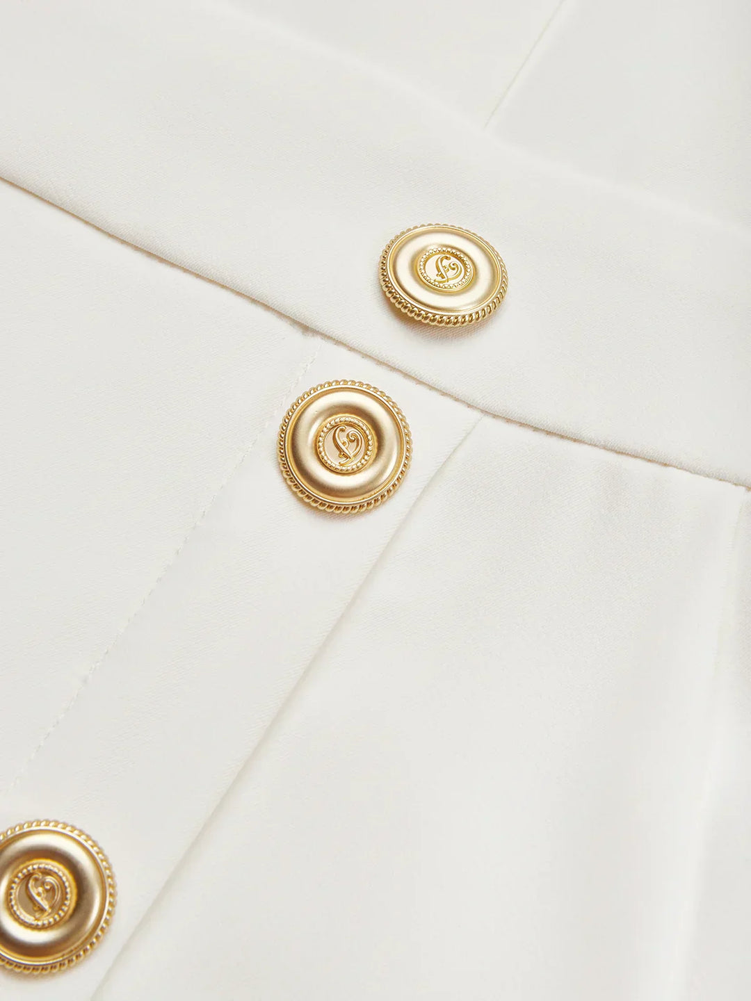 Malene™ | Vestido midi liso con abertura de botones y escote redondeado