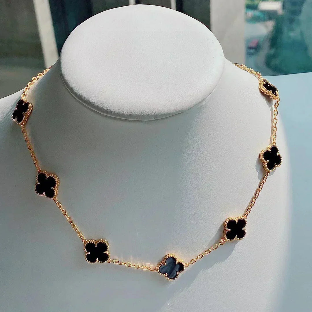 KLEEBLATT | Collar Negro con 10 Motivos