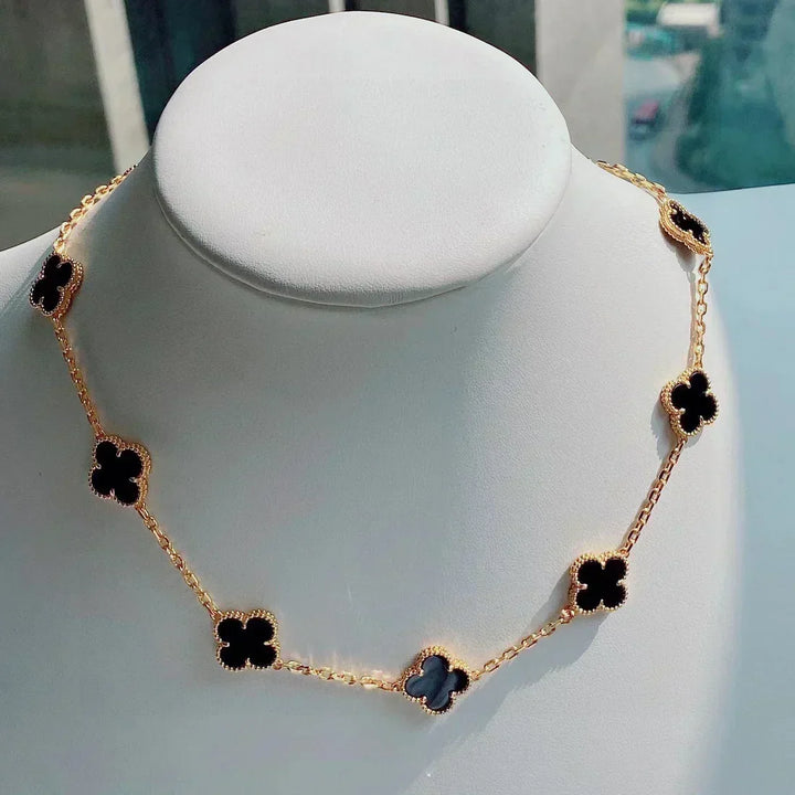KLEEBLATT | Collar Negro con 10 Motivos