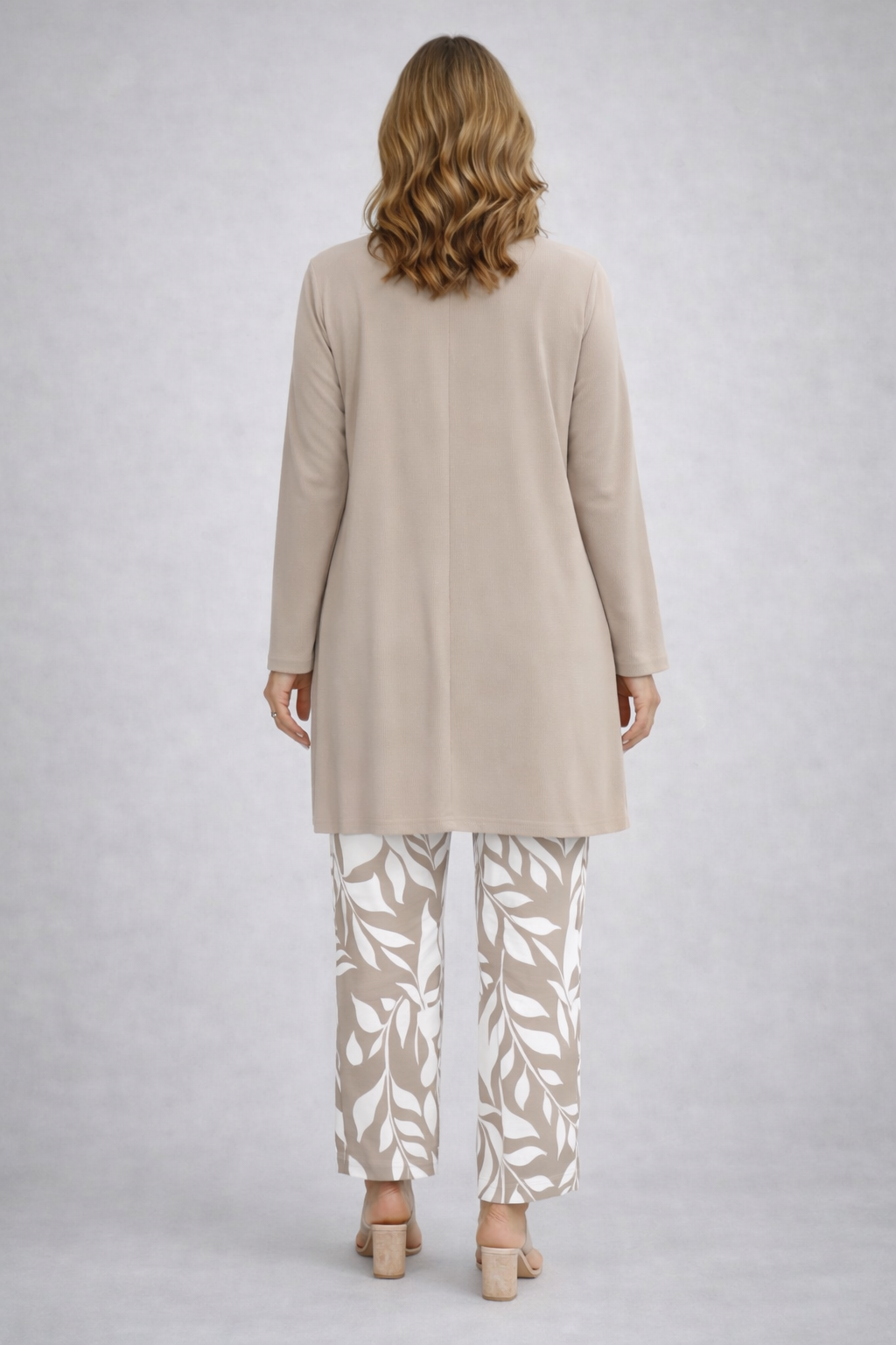 Gaia – Conjunto Elegante de Tres Piezas