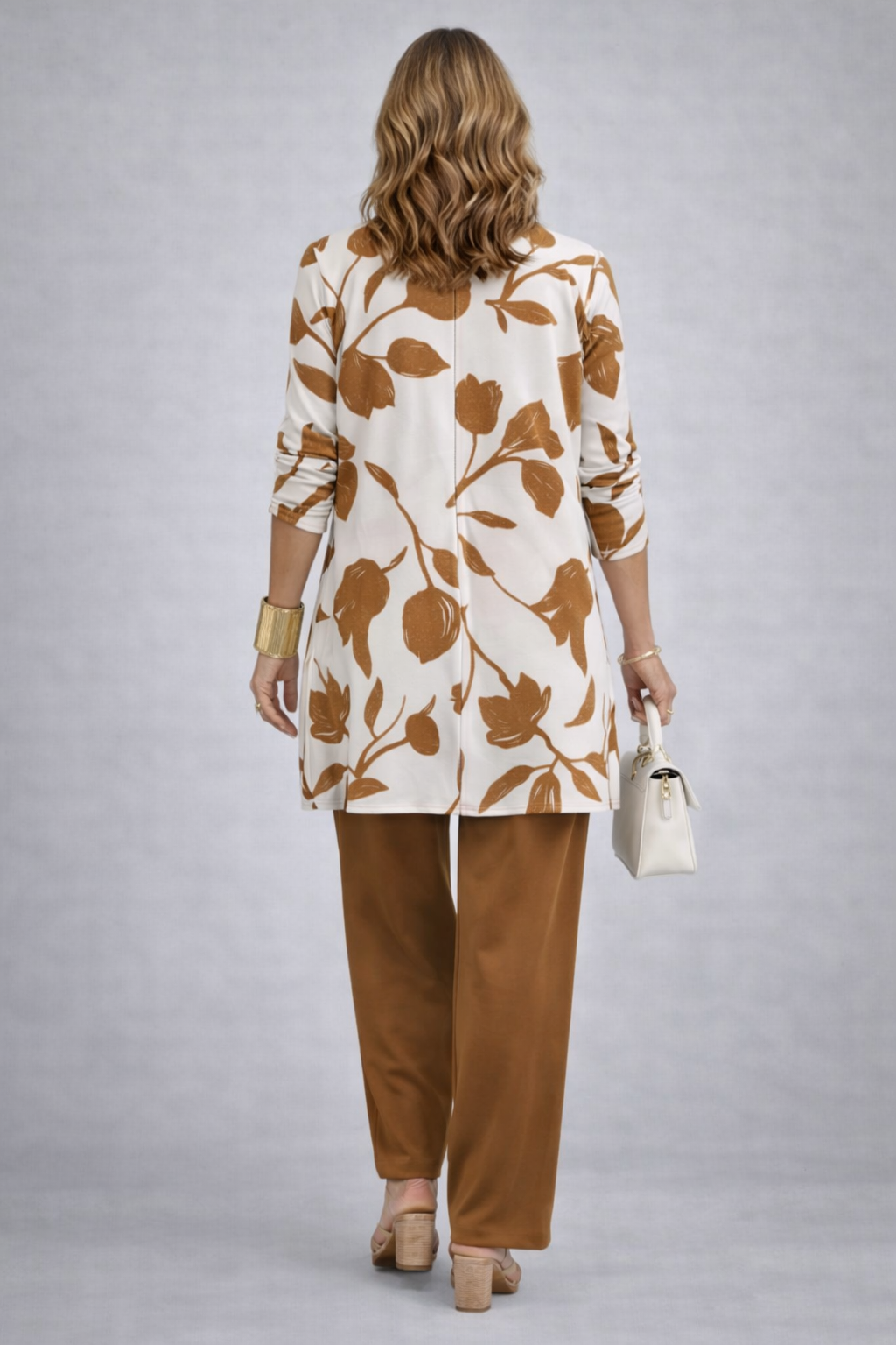 Ysolde – Conjunto Elegante de Tres Piezas