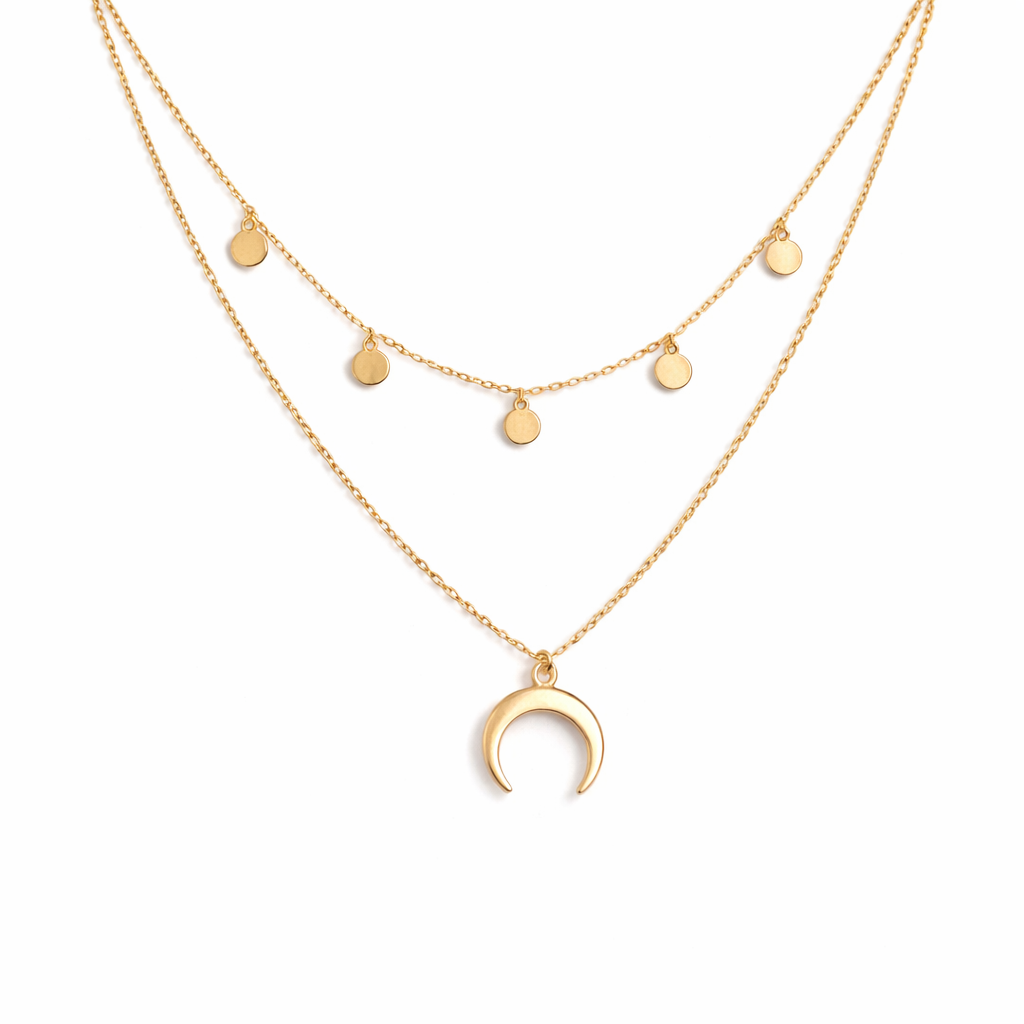Luna | Collar dorado elegante con un delicado diseño de luna