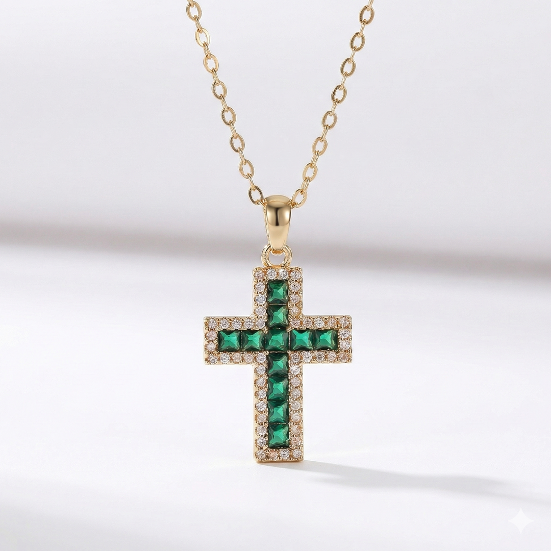 Colgante Cruz Esmeralda Solene en Cadena de Oro