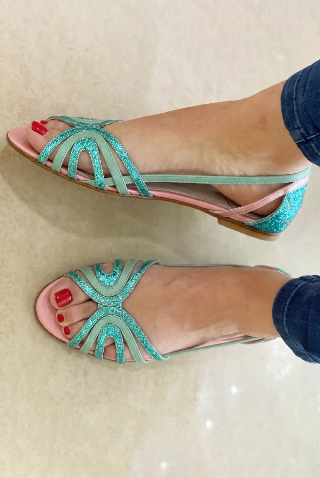 Eleonora | Sandalias Doradas Luz