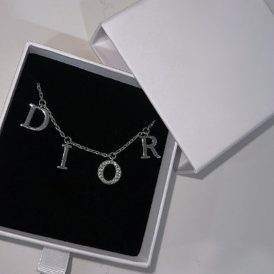 EXCLUSIVO | Collar DR en Plata