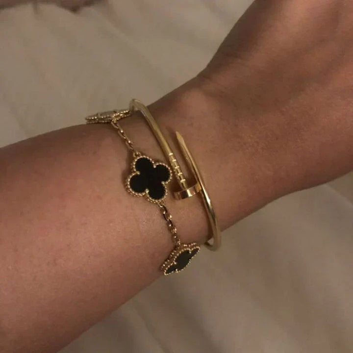 KLEEBLATT | Pulsera Negra/Dorada