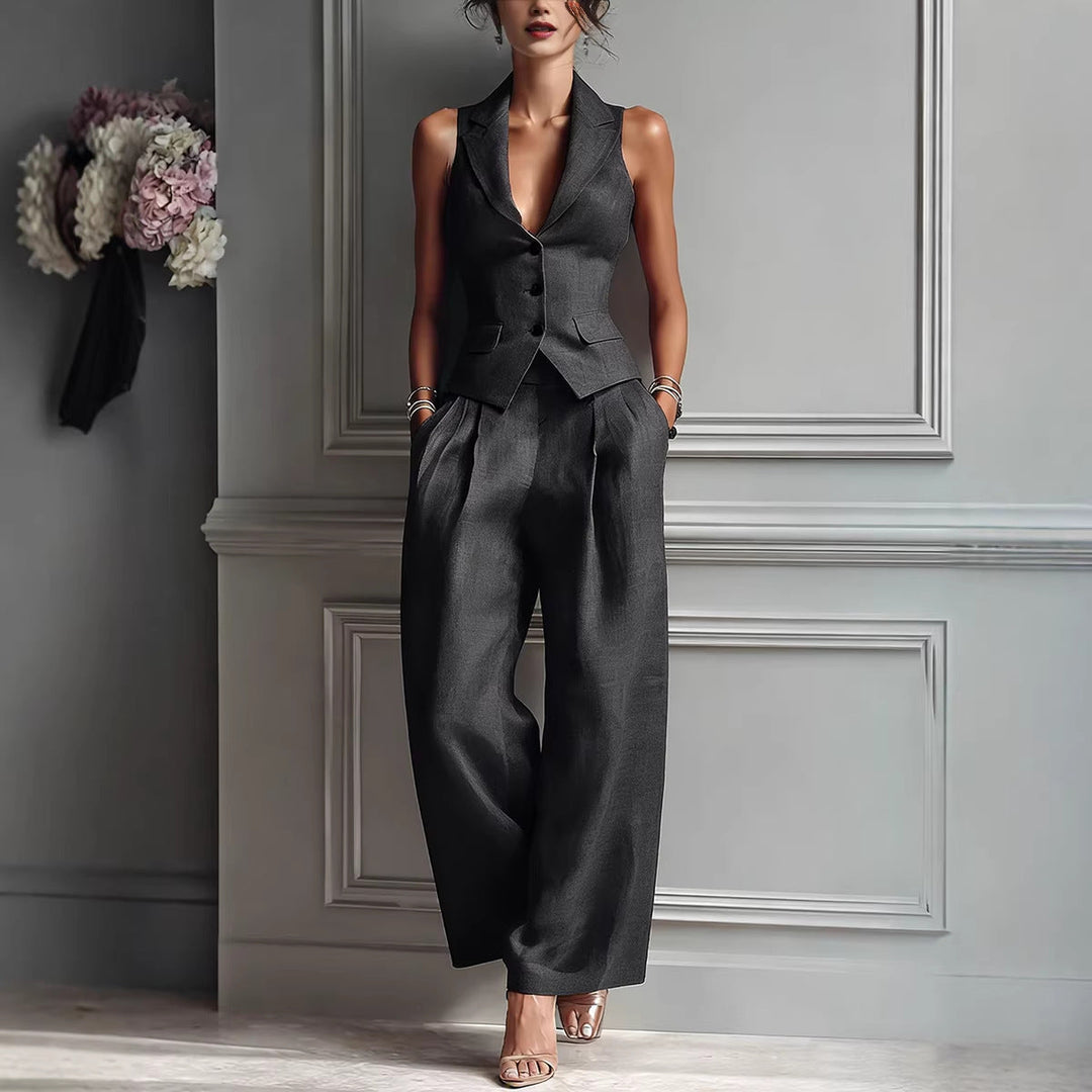 Aime™ | Conjunto de dos piezas con escote en V y cierre de botones