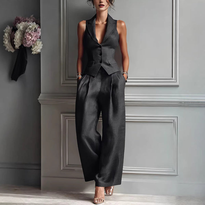 Aime™ | Conjunto de dos piezas con escote en V y cierre de botones