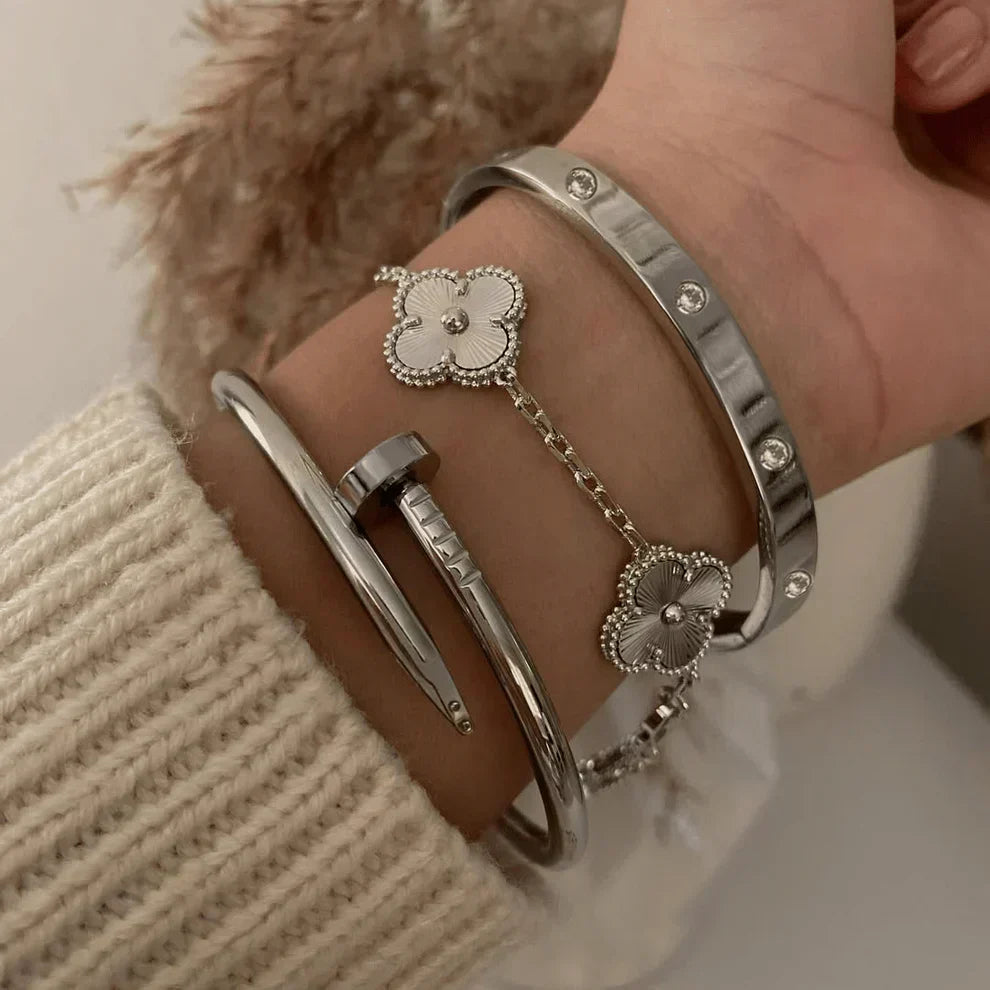 Conjunto de pulseras de 4 piezas "Silvio"