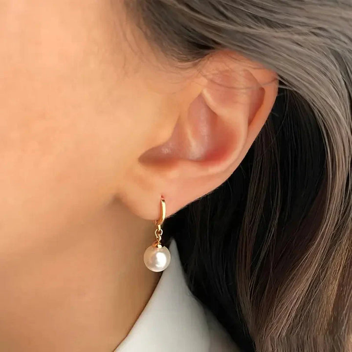 Collar de Perlas Elegante y Gracioso