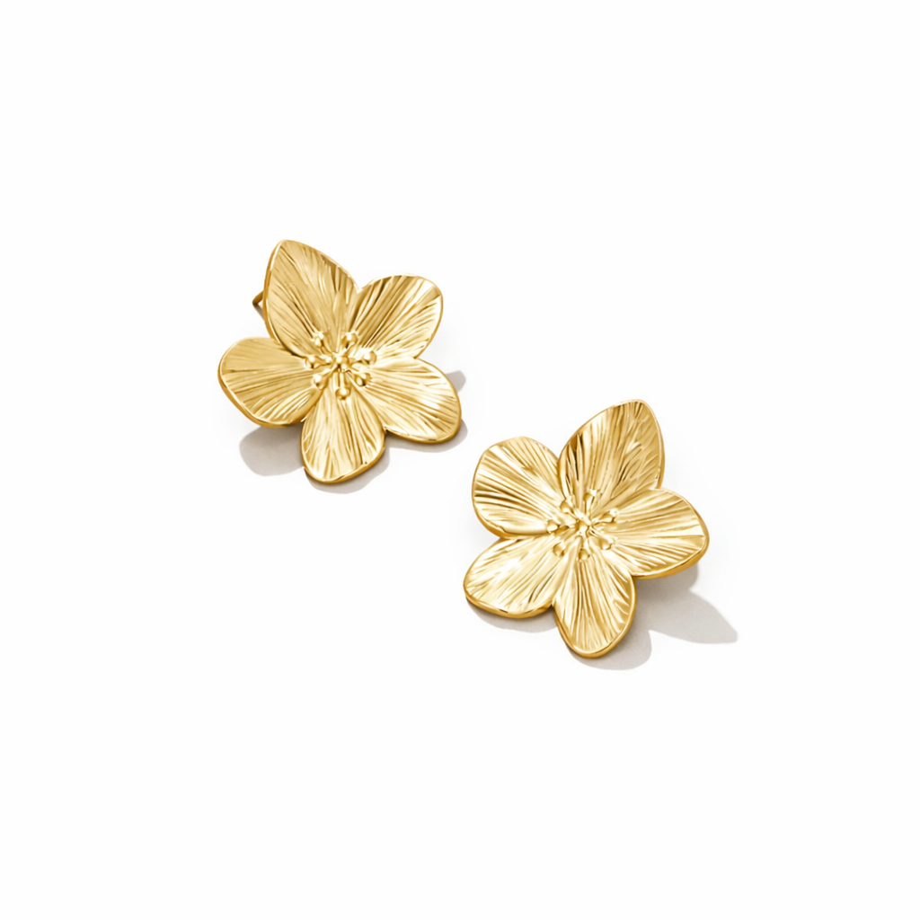 Pendientes de flor en oro