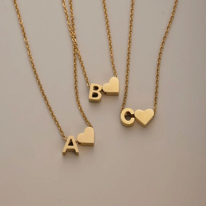 Collar eterno de oro