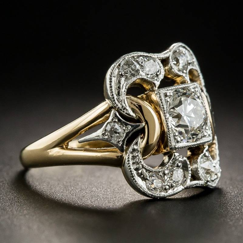 Anillo de Oro Clásico con Zirconia Vintage
