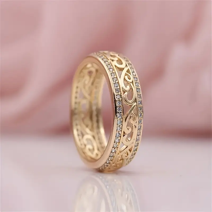 Anillo de Oro Bright Hollow
