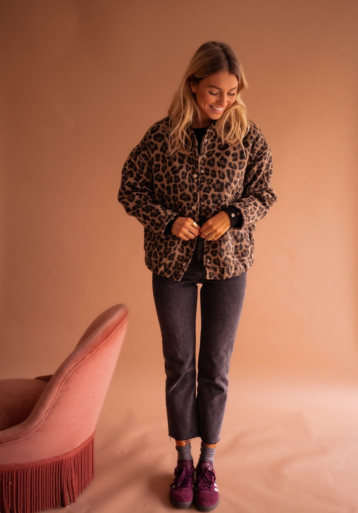 Susanne™ | Chaqueta de moda con estampado de leopardo