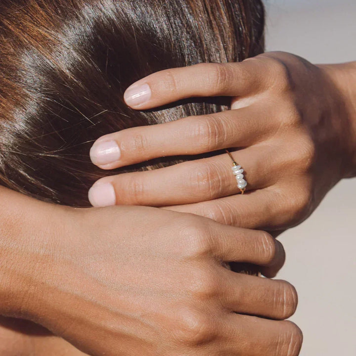 Anillo de perlas de agua dulce