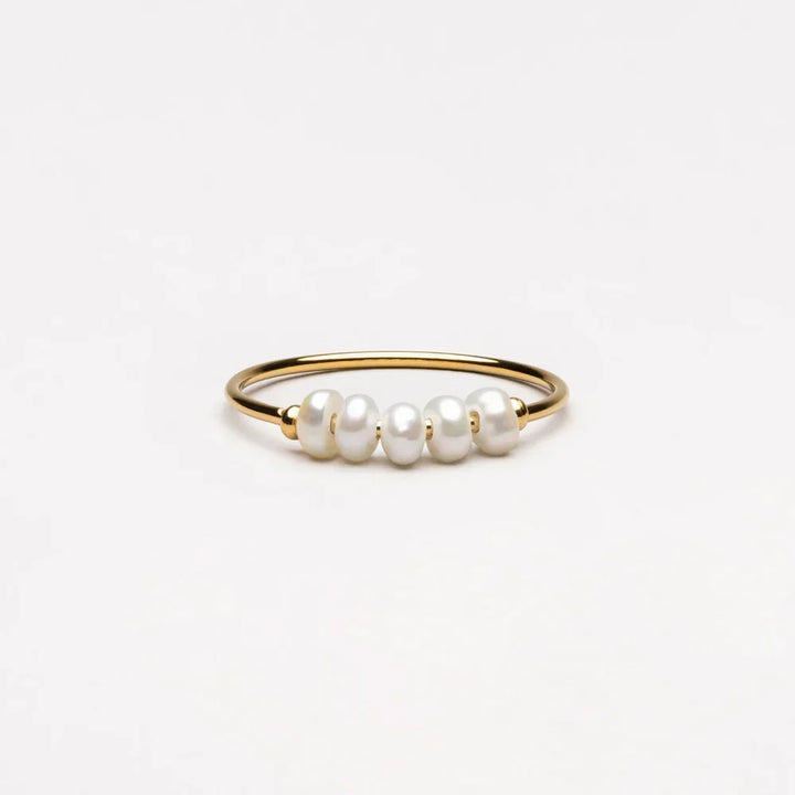 Anillo de perlas de agua dulce