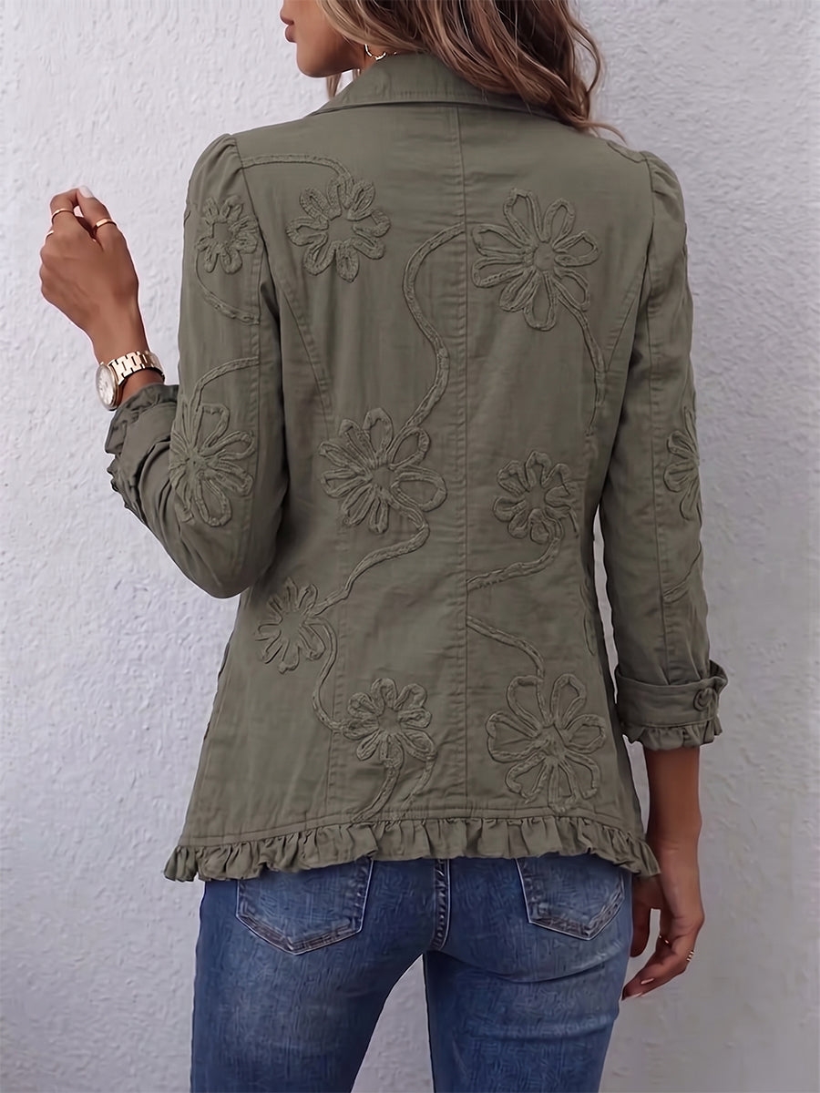 Olivia | Chaqueta Utilitaria Bordada con Flores Boho-Chic y Volantes