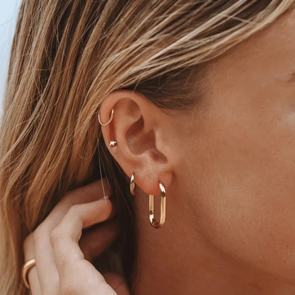 Pendientes Signatur Oval Hoop