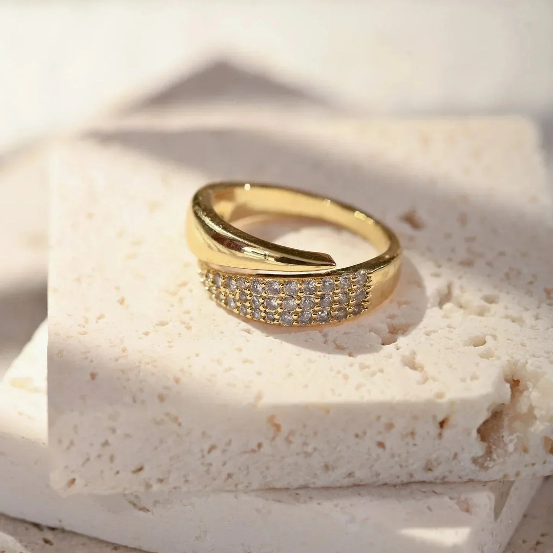 Éloïse – Un anillo de brillo atemporal