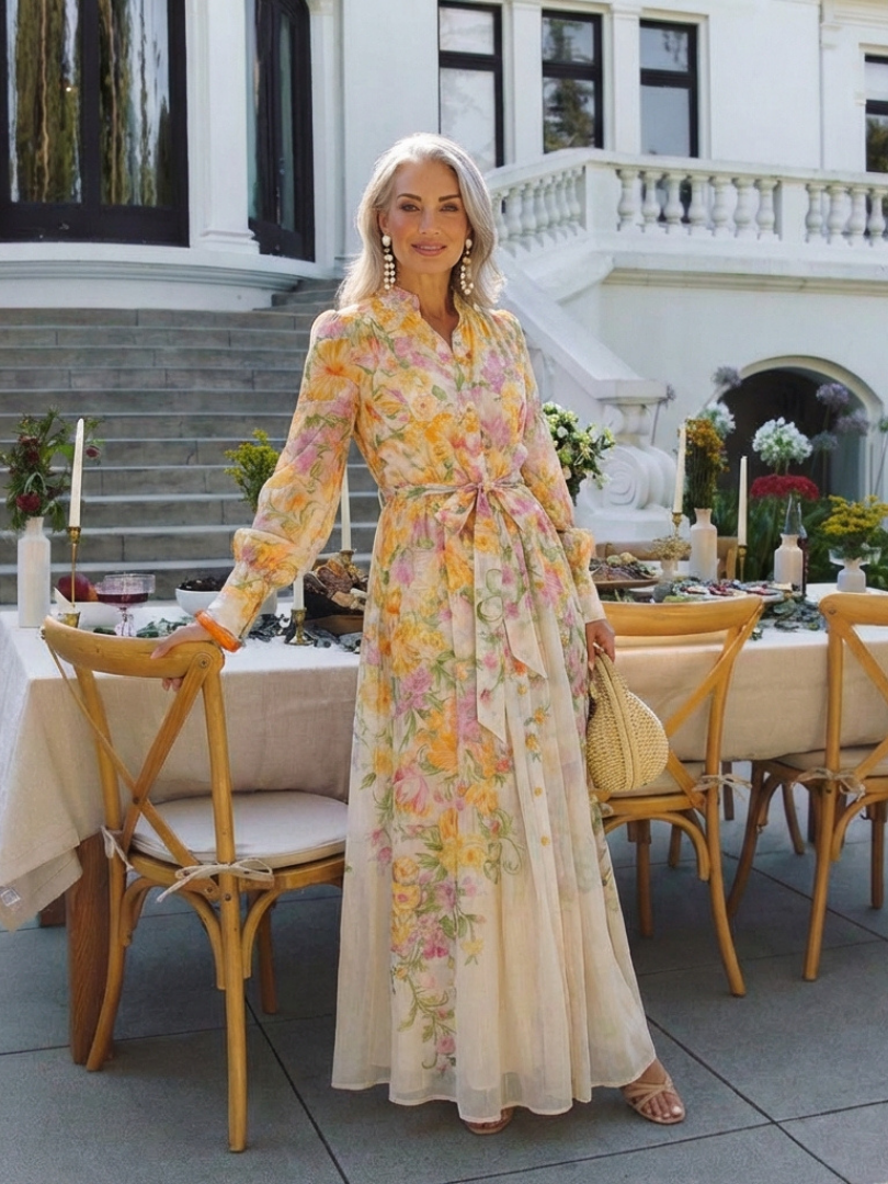 Cressida | Vestido maxi floral y transparente con mangas largas