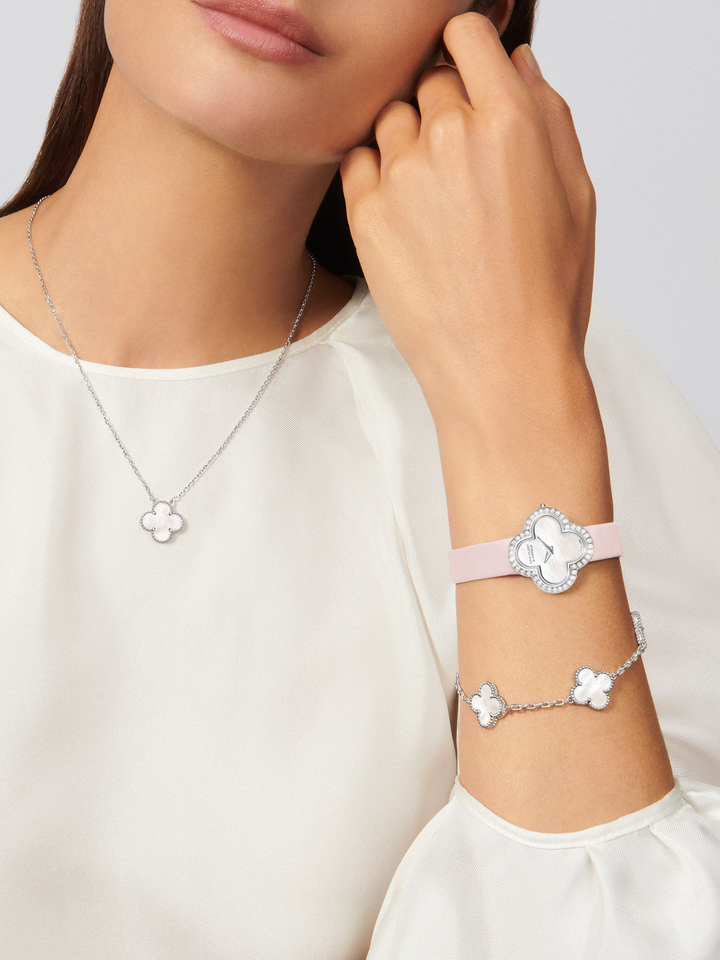 KLEEBLATT | Collar Blanco/Plata